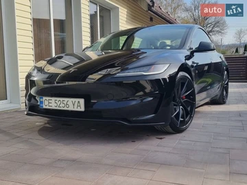 Авто Tesla Model 3 2024 № 8795723
