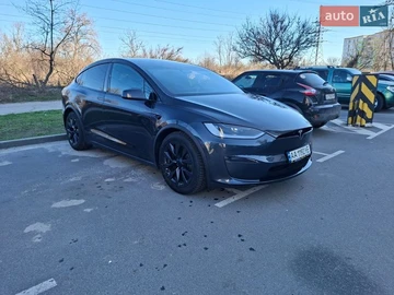 Авто Tesla Model X 2024 № 8795724