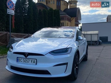 Авто Tesla Model X 2023 № 8795732