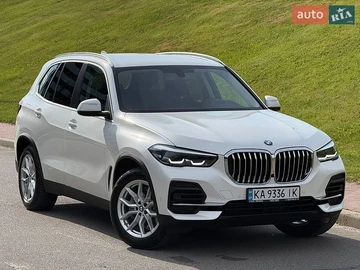 Авто BMW X5 2022 № 8795735