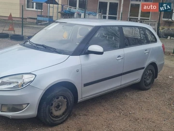 Авто Skoda Fabia 2012 № 8795766