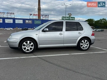Авто Volkswagen Golf 2003 № 8795787