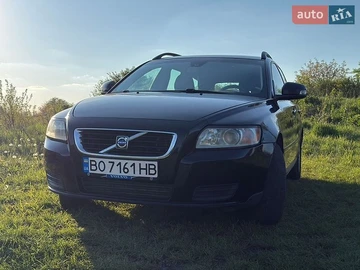 Авто Volvo V50 2009 № 8795803