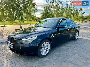 Авто BMW 5 Series 2004 № 8795977
