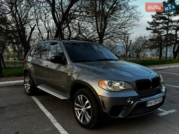 Авто BMW X5 2012 № 8796400