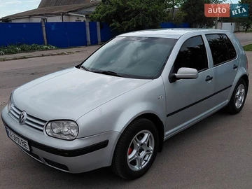 Авто Volkswagen Golf 2001 № 8796417