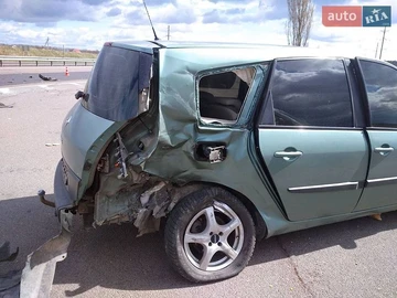 Авто Renault Scenic 2006 № 8796513
