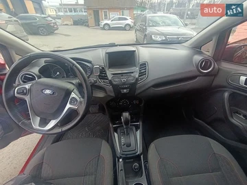 Авто Ford Fiesta 2014 № 8796549