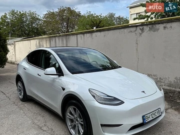 Авто Tesla Model Y 2021 № 8796612