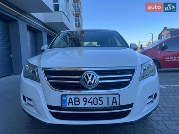 Авто Volkswagen Tiguan 2010 № 8796664