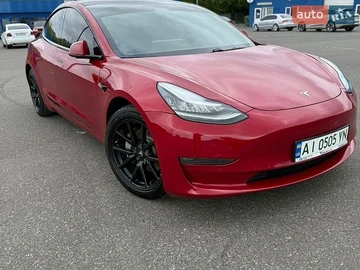Авто Tesla Model 3 2018 № 8796811