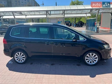 Авто Volkswagen Sharan 2010 № 8796881