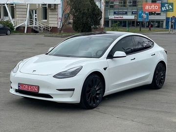 Авто Tesla Model 3 2021 № 8797311