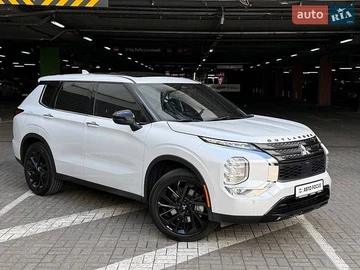Авто Mitsubishi Outlander 2022 № 8797326