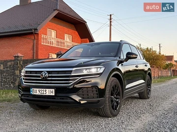 Авто Volkswagen Touareg 2024 № 8797335