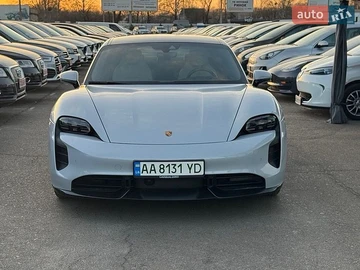 Авто Porsche Taycan 2023 № 8797336