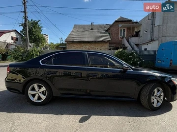 Авто Volkswagen Passat 2012 № 8797628