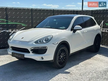 Авто Porsche Cayenne 2011 № 8797816