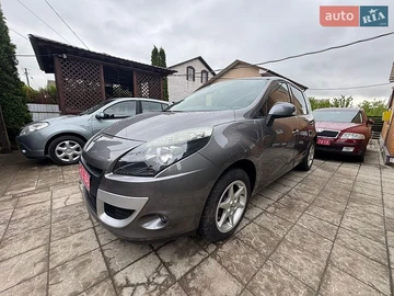 Авто Renault Scenic 2010 № 8798266
