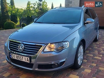 Авто Volkswagen Passat 2009 № 8798284