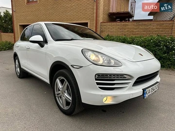 Авто Porsche Cayenne 2013 № 8798672