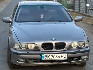 Авто BMW 5 Series 1999 № 8798727