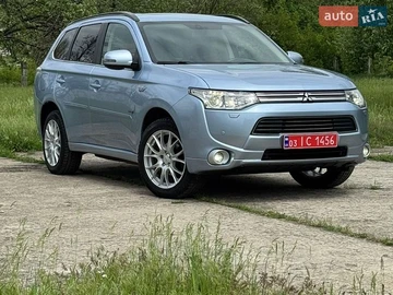 Авто Mitsubishi Outlander 2014 № 8798775
