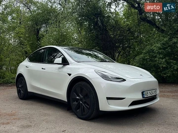 Авто Tesla Model Y 2022 № 8798850