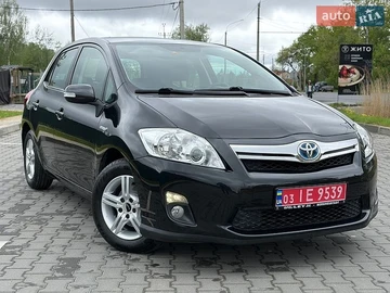 Авто Toyota Auris 2010 № 8798928