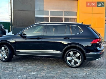 Авто Volkswagen Tiguan 2020 № 8799013