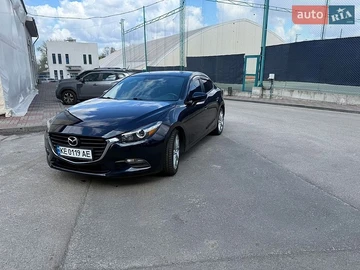 Авто Mazda 3 2017 № 8799136