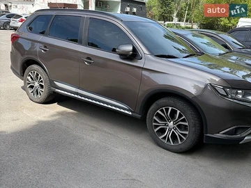 Авто Mitsubishi Outlander 2016 № 8799467