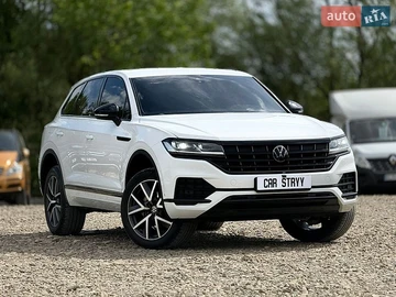 Авто Volkswagen Touareg 2022 № 8799503