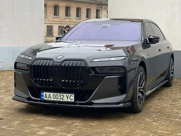 Авто BMW I7 2022 № 8799507