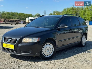 Авто Volvo V50 2010 № 8799606