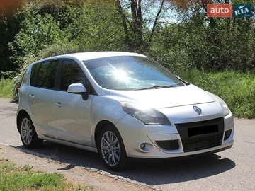 Авто Renault Scenic 2011 № 8799665