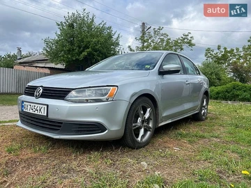 Авто Volkswagen Jetta 2012 № 8799697