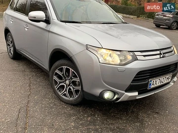 Авто Mitsubishi Outlander 2014 № 8799719