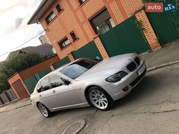 Авто BMW 7 Series 2005 № 8799728