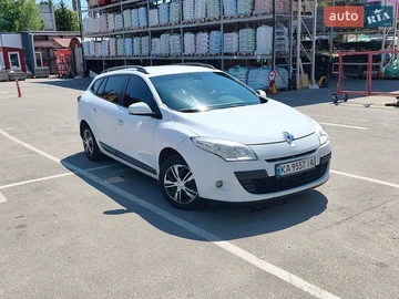Авто Renault Megane 2011 № 8800080