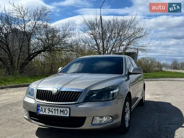 Авто Skoda Octavia 2010 № 8800091