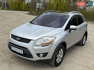 Авто Ford Kuga 2009 № 8800092