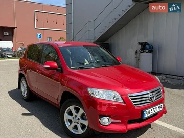 Авто Toyota Rav4 2011 № 8800126