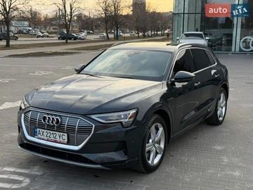 Авто Audi E-Tron 2019 № 8800315