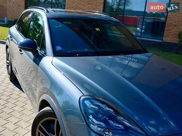 Авто Porsche Cayenne 2018 № 8800325