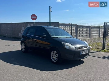Авто Ford Fiesta 2006 № 8800484