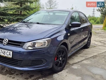 Авто Volkswagen Polo 2012 № 8800520