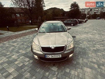 Авто Skoda Octavia 2010 № 8800528
