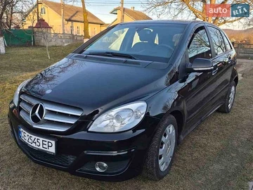Авто Mercedes B-Class 2010 № 8800712
