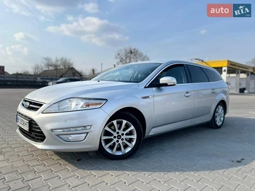 Авто Ford Mondeo 2013 № 8800729